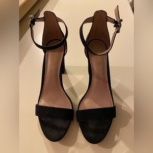 EUC Madden NYC Brigid Black Heels. Excellent condition. Worn once. Size 7.5